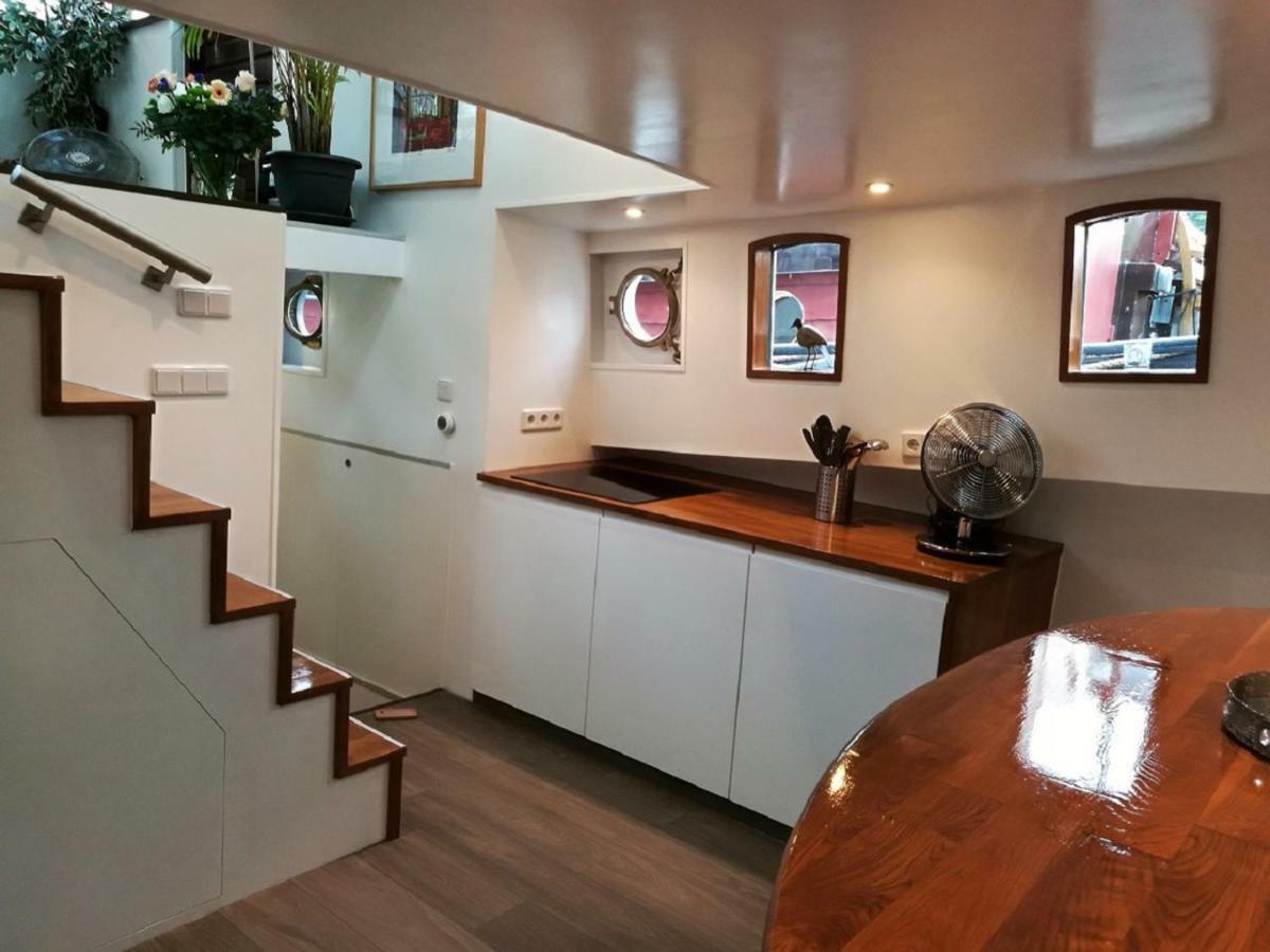 アムステルダムHouseboat Roseアパートメント エクステリア 写真